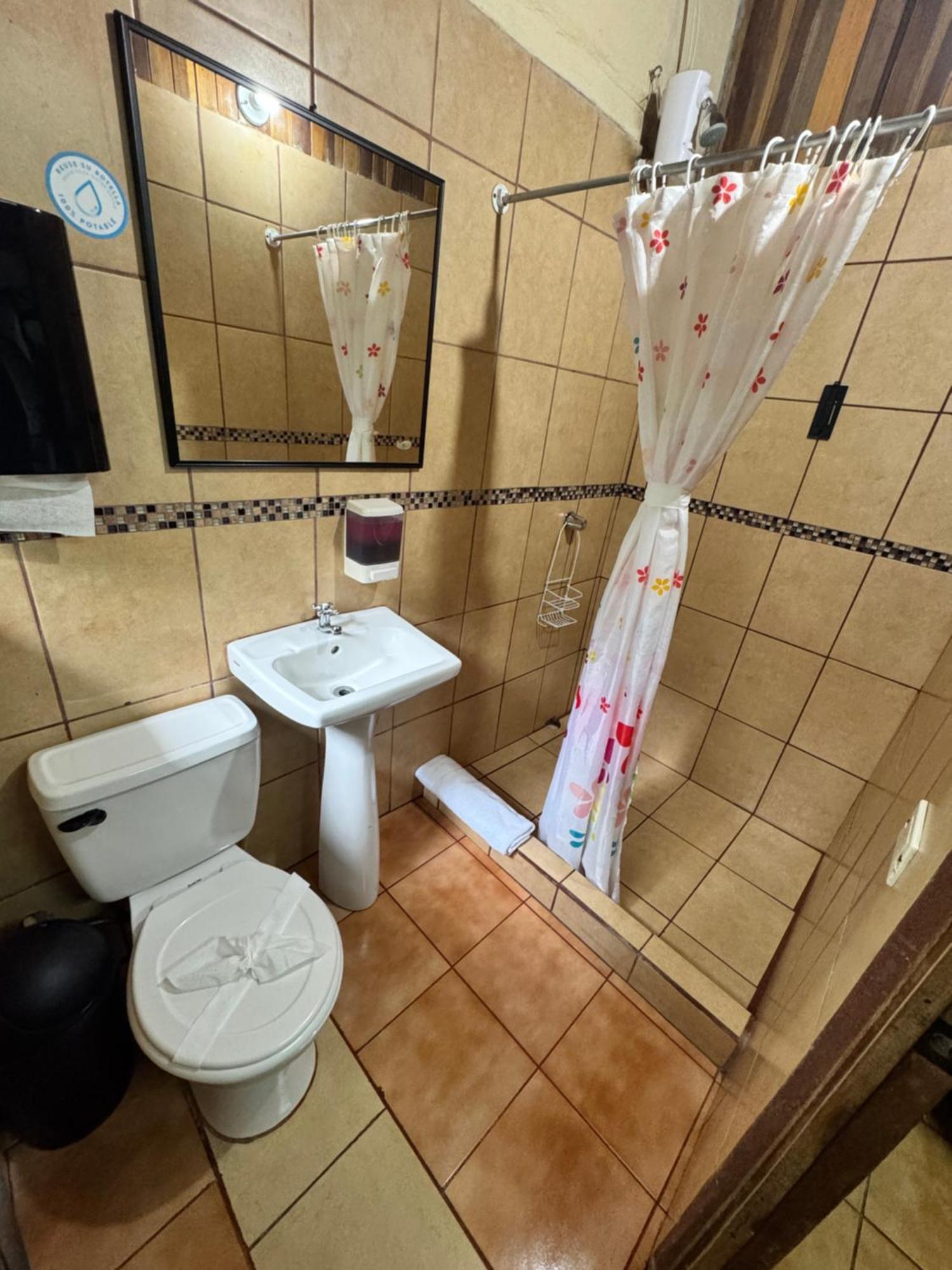 Basic Triple Room Private Bathroom,1771589422:JPEG