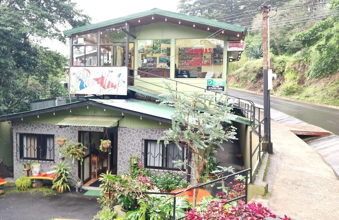 Cabinas El Pueblo B&B Monteverde-1